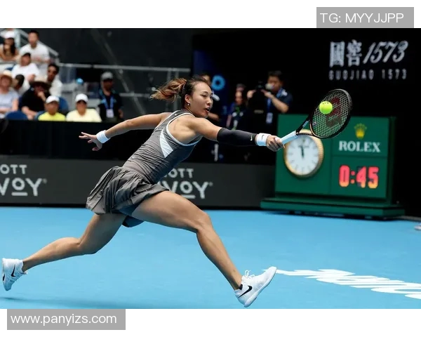 走近体育明星揭秘他们如何在高强度训练与日常生活之间找到最佳平衡