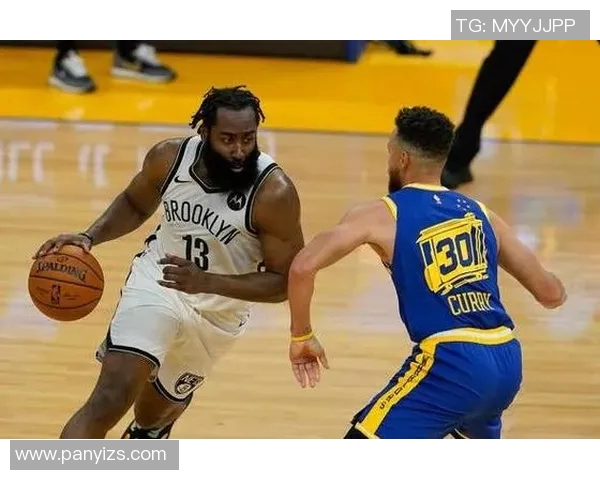 NBA季后赛球队体能恢复策略与竞技状态保持机制研究分析 NBA季后赛球队体能恢复策略与竞技状态保持机制研究分析