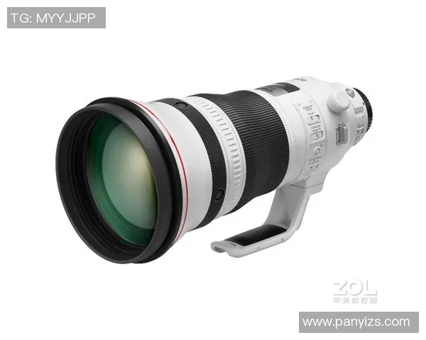 镜头捕捉：欧联赛场小动作引发热议