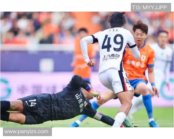 中超球员进球榜:射手王激烈争夺战 中超球员进球榜:射手王激烈争夺战